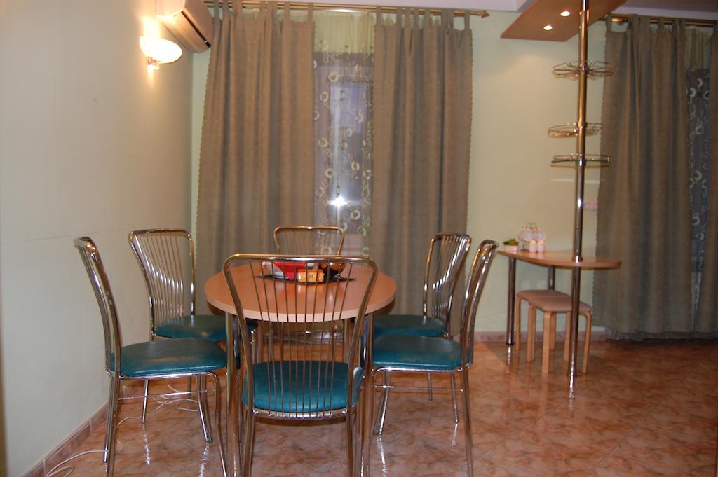 Like Hostel Kiev Eksteriør bilde